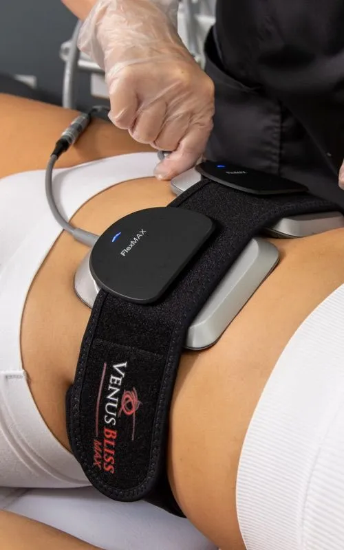 Muscle Builder applicator on the thigh